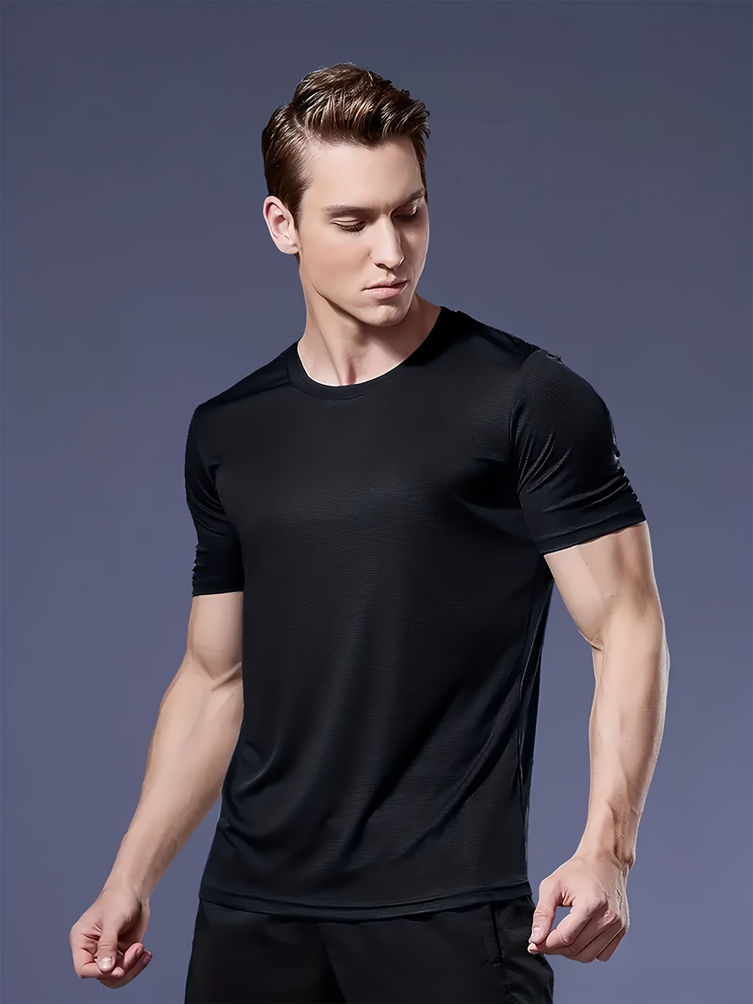 Ein bedrucktes T-Shirt mit ein – Summer Clothing Must Haves Bewertung und Preis