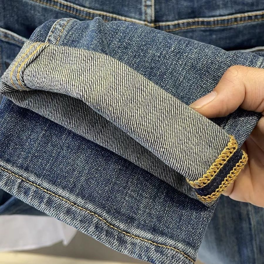 Herrenbekleidung, Retro-Jeans  – Summer Clothing Trends 2025 Bewertung und Preis