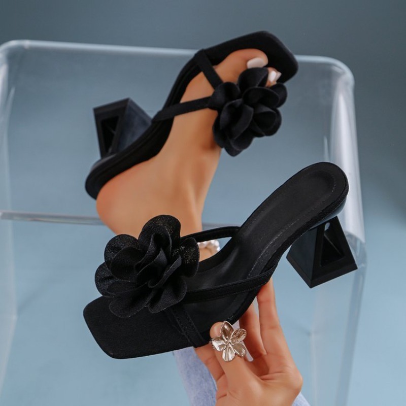 Damen-Sandalen mit 3D-Blumende – Summer Clothing Elegant Bewertung und Preis